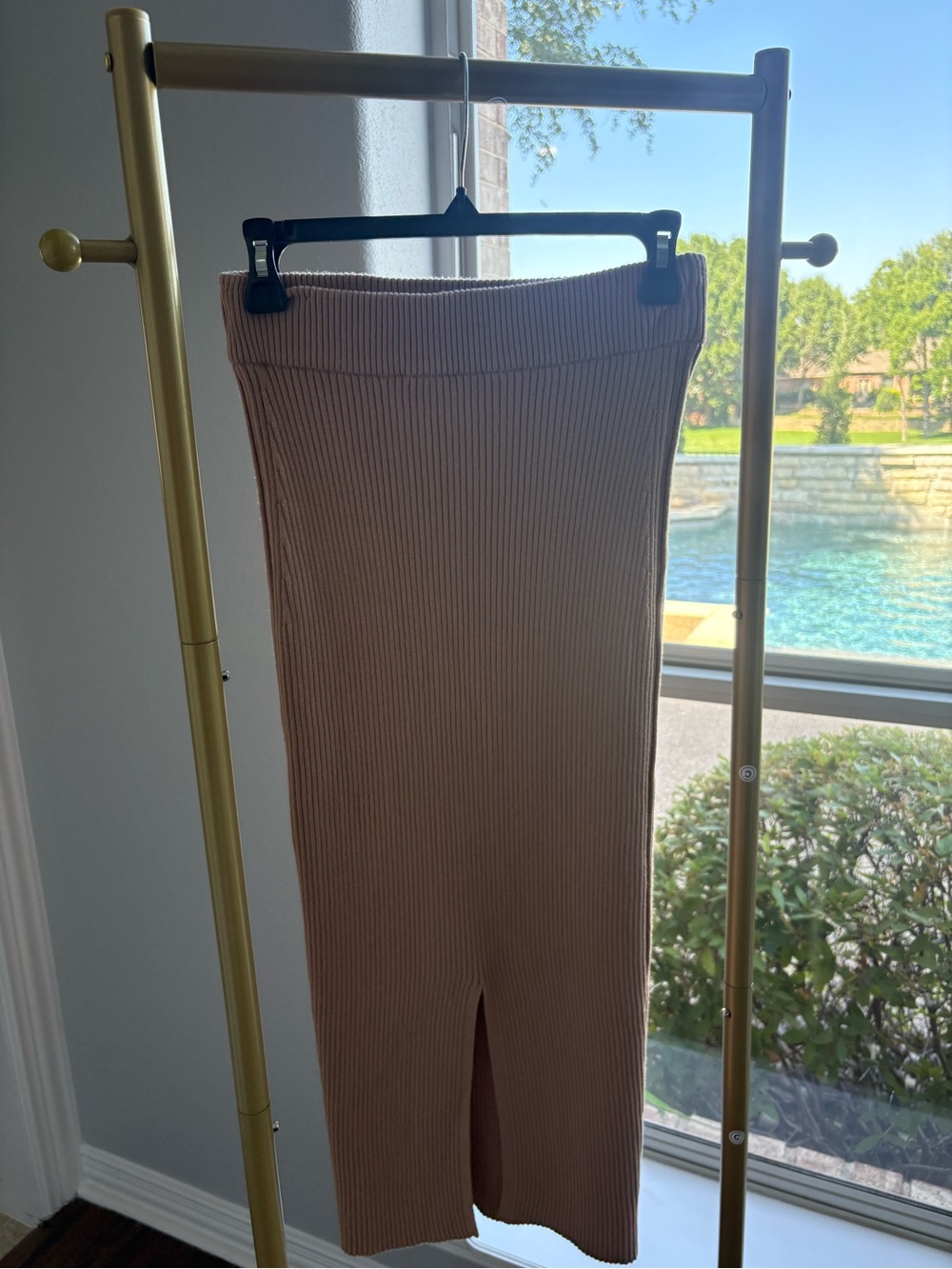 Beige Two piece set - Picture 2 of 3